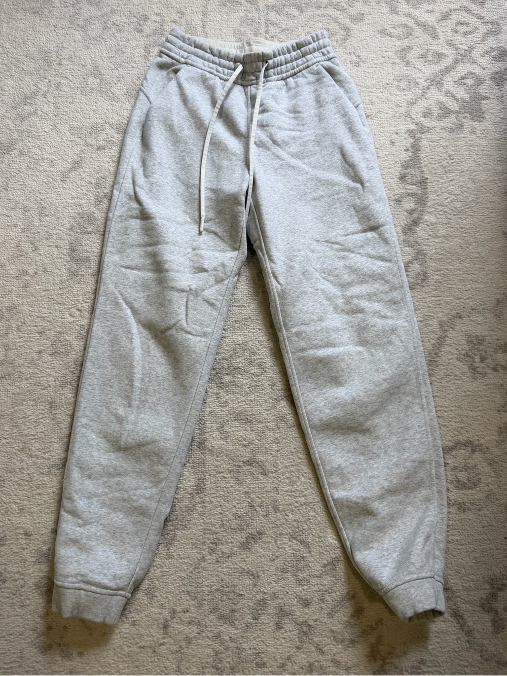 Lululemon grey joggers